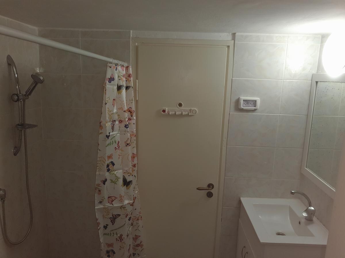 3 Stairs Only To Cozy Flat On Hillel St Διαμέρισμα Χάιφα Εξωτερικό φωτογραφία