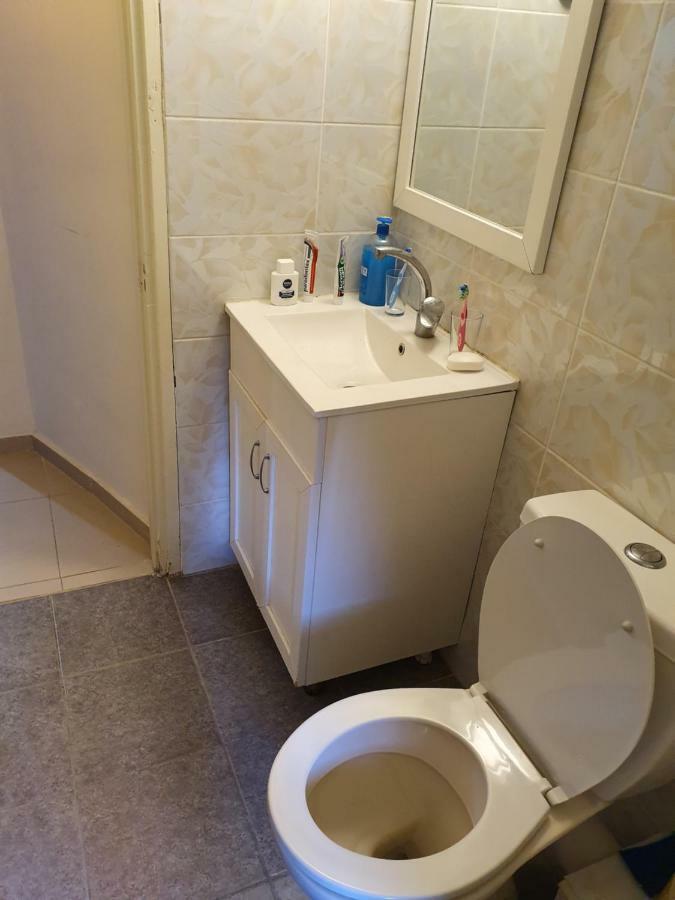 3 Stairs Only To Cozy Flat On Hillel St Διαμέρισμα Χάιφα Εξωτερικό φωτογραφία